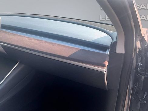 Used 2018 Tesla Model 3 Long Range AWD/4WD image 16