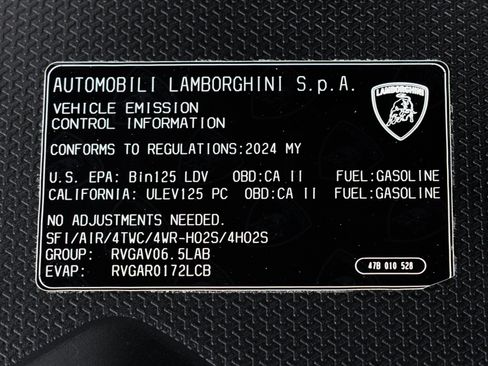 Used 2024 Lamborghini Revuelto AWD/4WD image 90