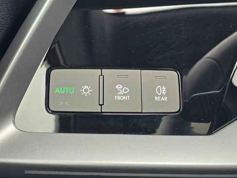 Certified 2025 Audi A3 2.0T Premium Plus w/ Premium Plus Package AWD/4WD image 39