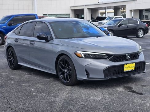 Used 2026 Honda Civic Sport image 3
