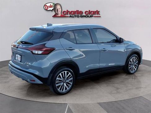 Certified 2024 Nissan Kicks SV image 5