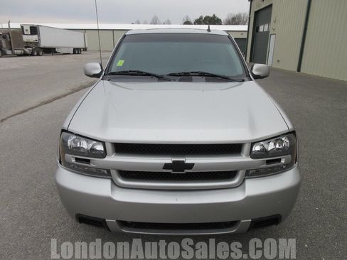 Used 2008 Chevrolet TrailBlazer SS image 8