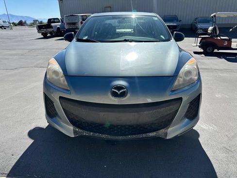 Used 2013 MAZDA MAZDA3 i Sport FWD image 2