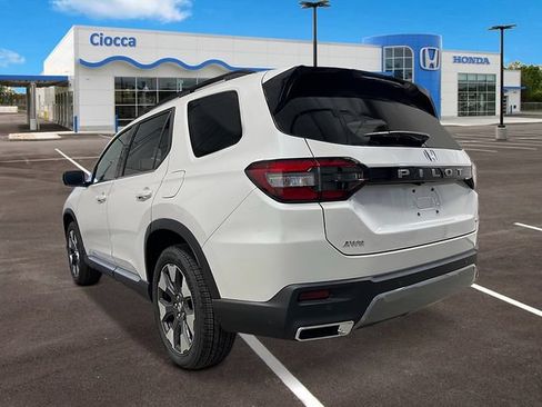 New 2026 Honda Pilot Elite image 3