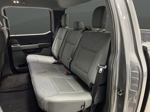 Used 2025 Ford F150 Lightning XLT image 30