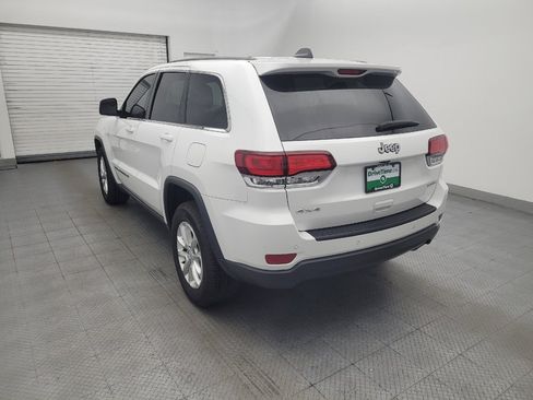 Used 2022 Jeep Grand Cherokee Laredo E AWD/4WD image 5