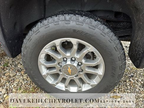 Used 2024 Chevrolet Silverado 2500 LTZ w/ LTZ Plus Package image 37