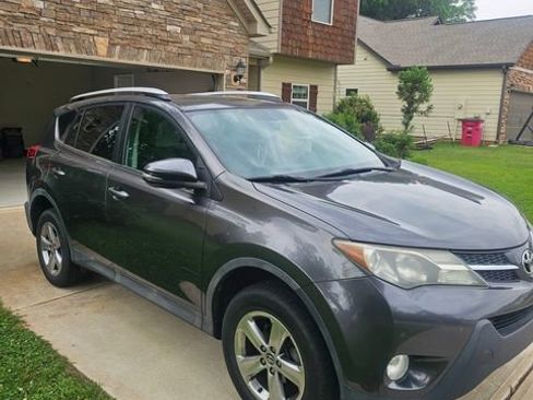 Used 2015 Toyota RAV4 XLE FWD image 31