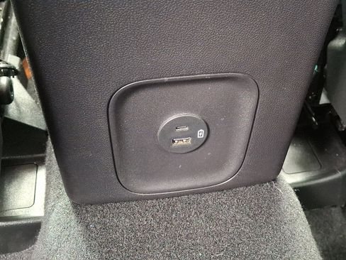 Certified 2022 Ford Escape SE AWD/4WD image 11