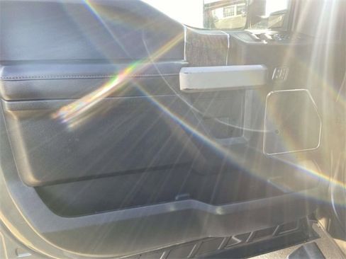 Used 2019 Ford F250 Lariat w/ Lariat Ultimate Package image 12
