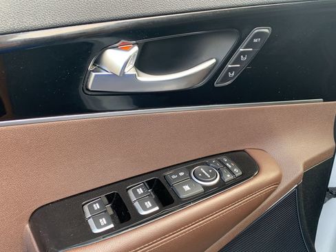 Used 2019 Kia Sorento SX w/ SX Touring Package FWD image 12