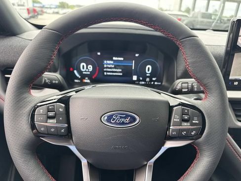 New 2026 Ford Explorer ST-Line w/ Premium Package RWD image 28