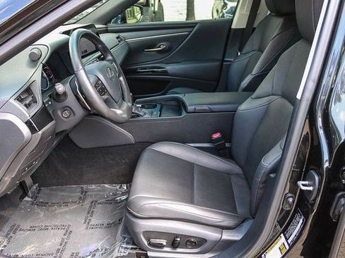 Used 2024 Lexus ES 350 w/ Premium Package FWD image 18