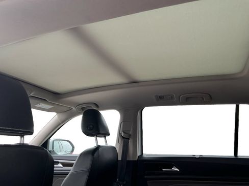 Used 2023 Volkswagen Atlas SE w/ Panoramic Sunroof Package AWD/4WD image 22