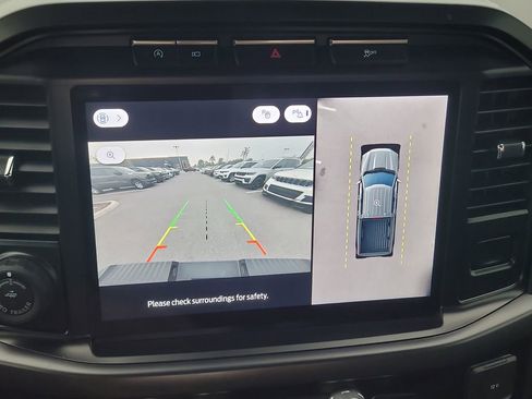 Used 2024 Ford F150 XLT w/ XLT Black Appearance Package image 21