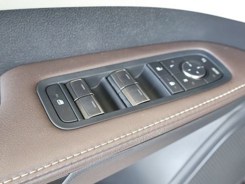 Used 2023 Lexus RX 350 FWD w/ Accessory Package image 9