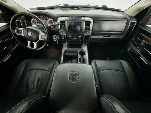 Used 2018 RAM 2500 Laramie w/ Sport Appearance Group AWD/4WD image 10