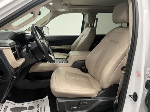 Used 2024 Ford Expedition Max Limited image 22