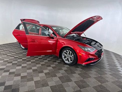 Used 2021 Hyundai Sonata SEL w/ Preferred Accessory Package FWD image 12