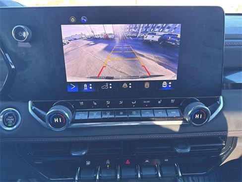 Used 2023 Chevrolet Colorado Z71 w/ Z71 Convenience Package 2 image 15