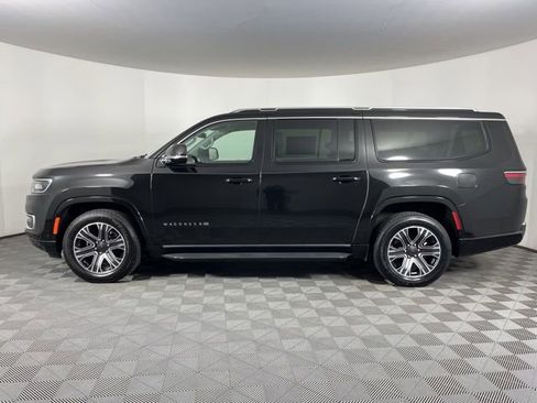 Used 2024 Jeep Wagoneer L Series II w/ Flexible Seating Group image 6