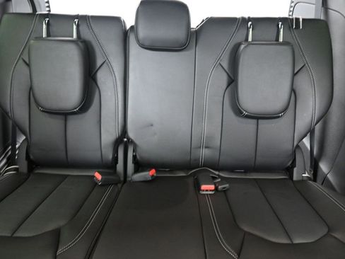 New 2026 Chrysler Pacifica Select image 14