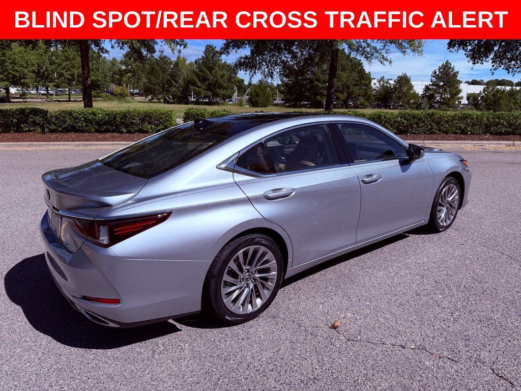 Certified 2022 Lexus ES 350 Ultra Luxury w/ Accessory Package 2 FWD image 7