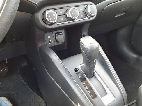 Used 2022 Nissan Versa S image 23