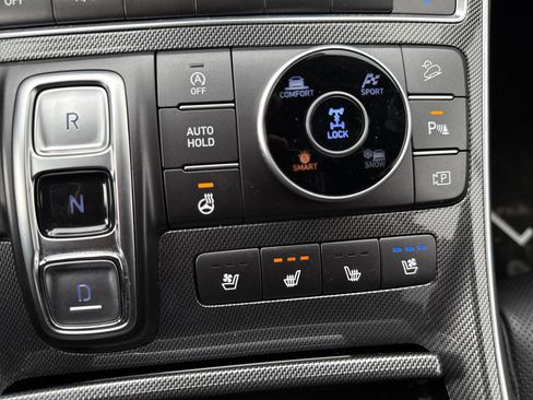 Used 2023 Hyundai Santa Fe Limited image 28