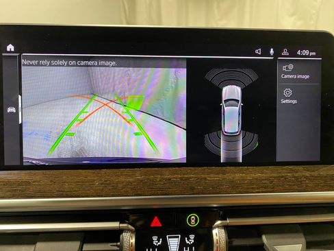 Certified 2024 BMW X3 xDrive30i w/ Premium Package image 12