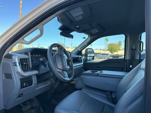 Used 2025 Ford F350 XL image 7