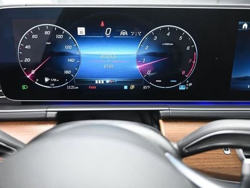Used 2026 Mercedes-Benz GLE 450 4MATIC Coupe image 10
