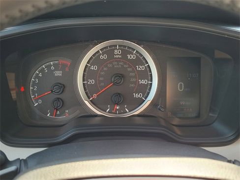 Used 2022 Toyota Corolla SE image 38