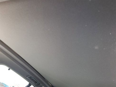 New 2026 BMW X5 xDrive50e w/ Premium Package image 28