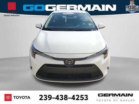 Certified 2025 Toyota Corolla LE image 3