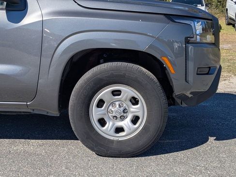 Used 2022 Nissan Frontier S image 11