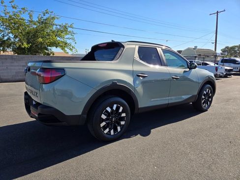 Used 2025 Hyundai Santa Cruz SEL FWD image 6