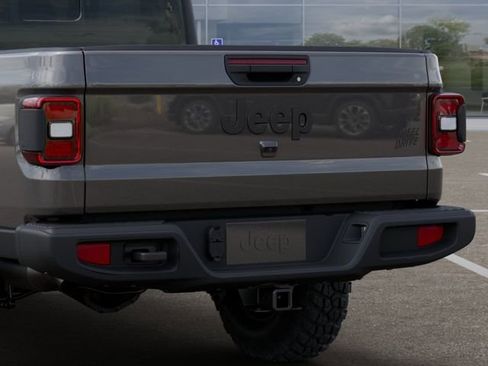 New 2025 Jeep Gladiator Willys image 13