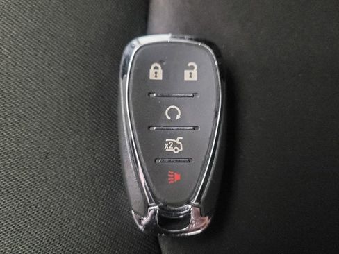 Used 2025 Chevrolet Malibu LT FWD image 32