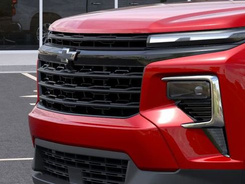 New 2026 Chevrolet Traverse LT image 13