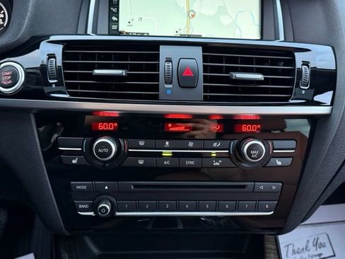 Used 2017 BMW X3 sDrive28i RWD image 22