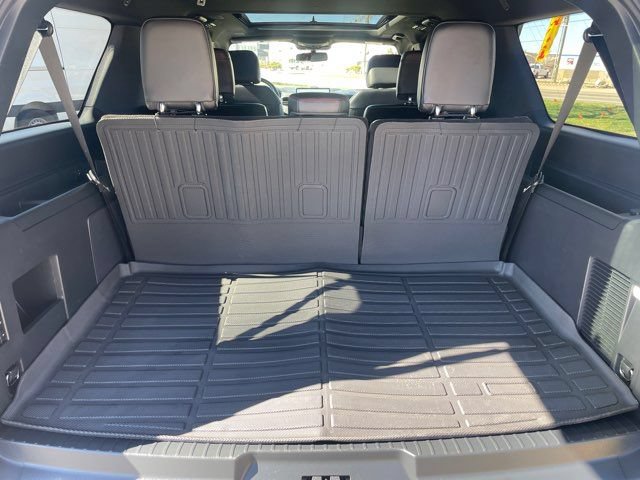 Used 2024 Ford Expedition Max Limited AWD/4WD image 18