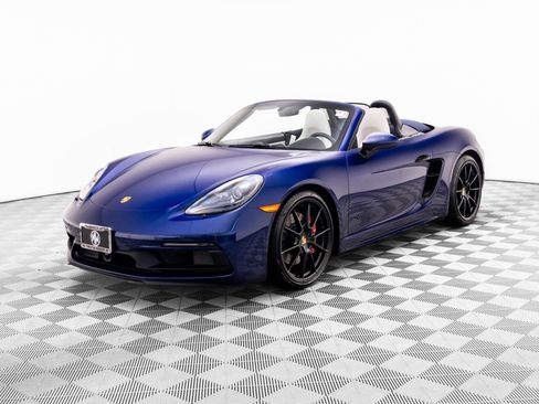 Certified 2023 Porsche 718 Boxster GTS RWD image 1