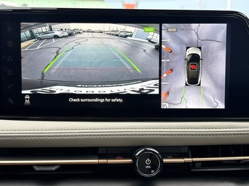 Certified 2024 Nissan Ariya AWD image 9