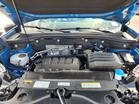 Certified 2025 Volkswagen Atlas SE AWD/4WD image 36