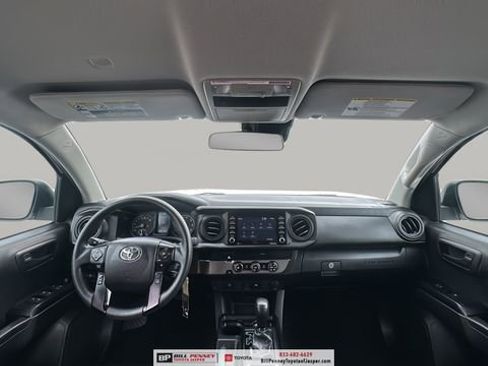 Used 2022 Toyota Tacoma SR w/ SR Convenience Package image 10