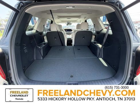 Used 2023 Hyundai Palisade Limited FWD image 14