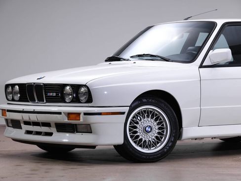 Used 1988 BMW M3 Coupe image 13