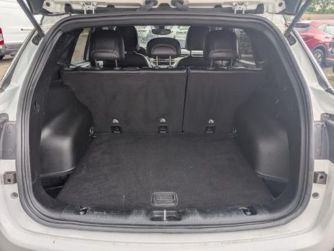 Used 2025 Jeep Compass Limited AWD/4WD image 11