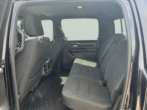 Used 2022 RAM 1500 Big Horn AWD/4WD image 12